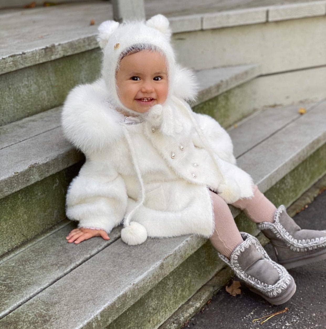 White Cashmere Teddy Hat